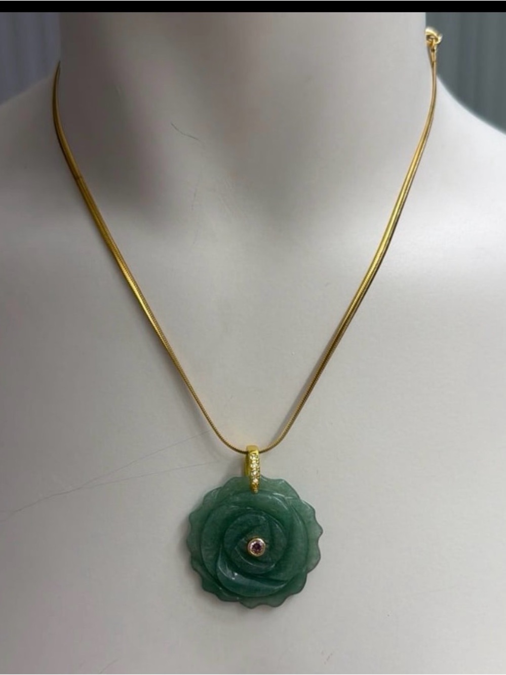 Gold Chain Necklace with Green Aventurine Flower Pendant and Accent Stone